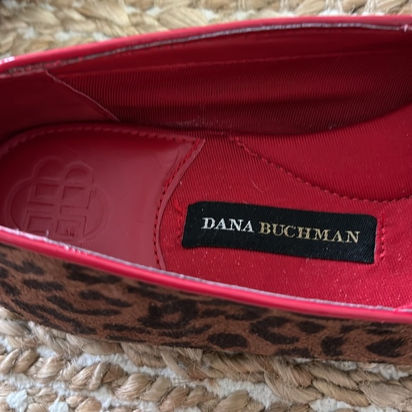 Dana Buchman Sabine Cheetah Print Loafers flats - Picture 9 of 9